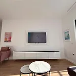 Sunrise Luxury Beach Apartment