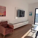 Sunrise Luxury Beach Apartment